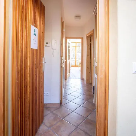 In Area דירה באד קליניקירשהיים