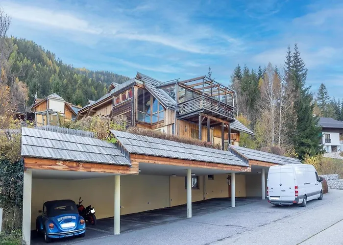 Apartament In Area *